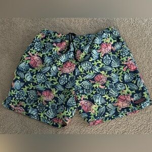 Vineyard Vines Tropical Patterned Men's Swim Trunks